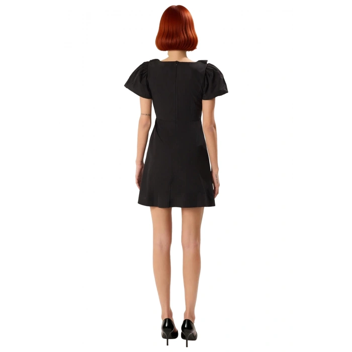 Kadın Fashion Forward Skater Siluet Kare Yaka Balon Kol Mini Elbise Mezuniyet İçin İdealdir