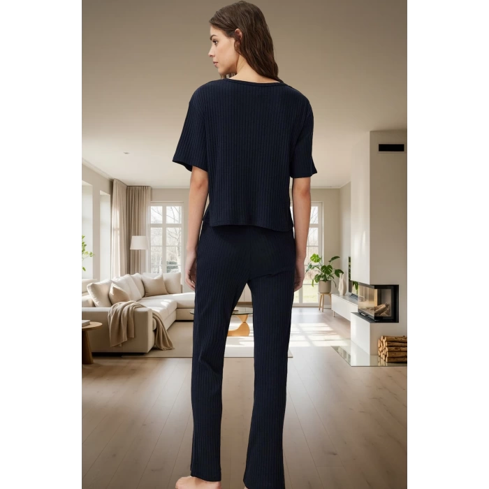 Kadın Fitilli Örme Pijama Takımı Rahat Kalıp Kısa Kollu Ve Şık Yüksek Kalite