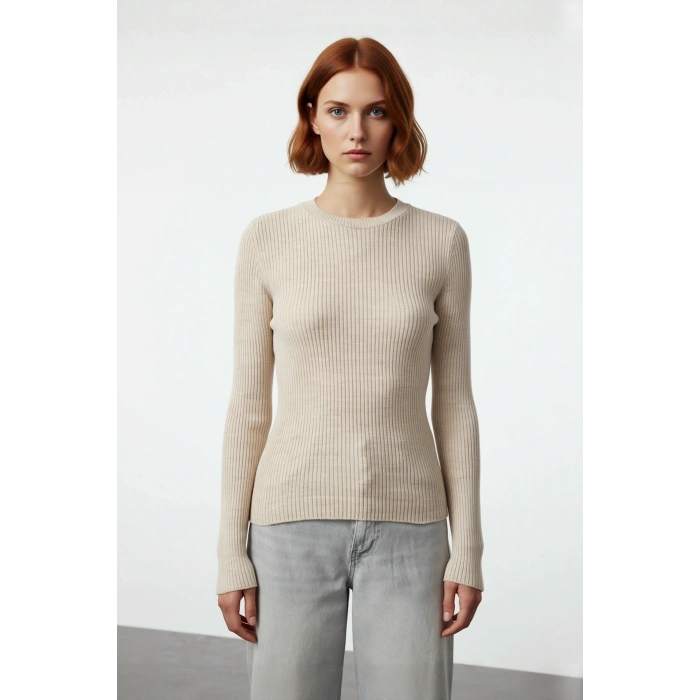 Kadın Fitted Bisiklet Yaka Uzun Kollu Fitilli Triko Kazak Günlük Şık ve Konforlu Stil Kaliteli