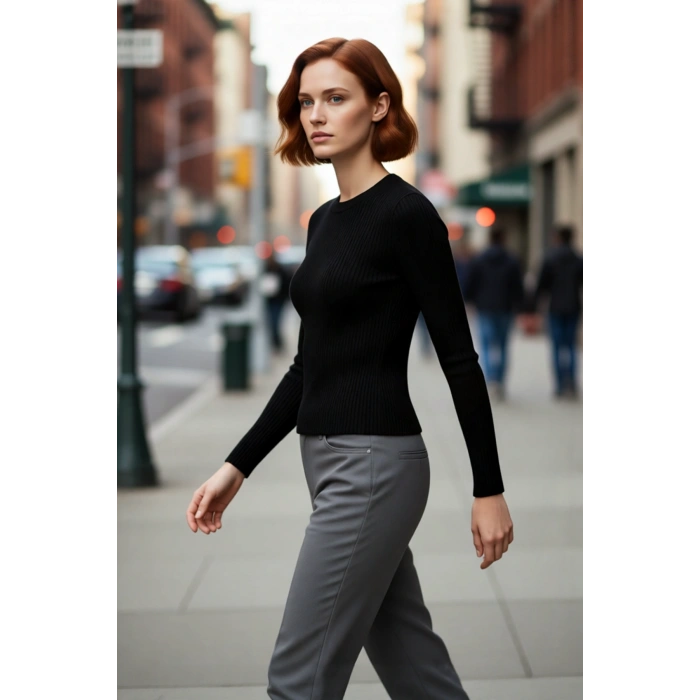 Kadın Fitted Bisiklet Yaka Uzun Kollu Fitilli Triko Kazak Günlük Şık ve Konforlu Stil Kaliteli