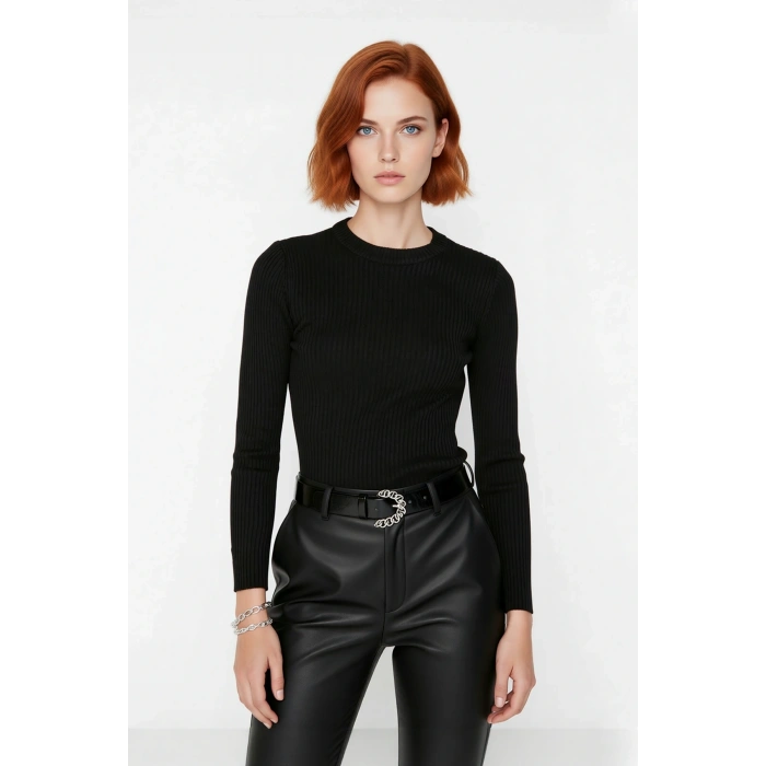 Kadın Fitted Bisiklet Yaka Uzun Kollu Fitilli Triko Kazak Günlük Şık ve Konforlu Stil Kaliteli