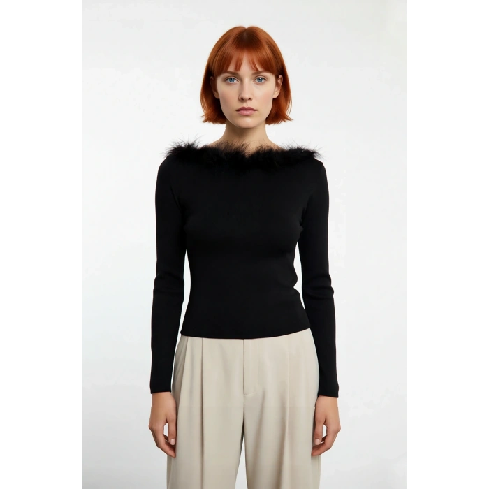 Kadın Fitted Kayık Yaka Tüylü Detaylı Triko Kazak Uzun Kollu Zarif Gündüzden Geceye Şıklık