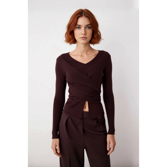 Kadın Fitted V Yaka Drape Detaylı Triko Kazak İlkbahar Sonbahar Günlük Şıklık İçin İdeal Seçim