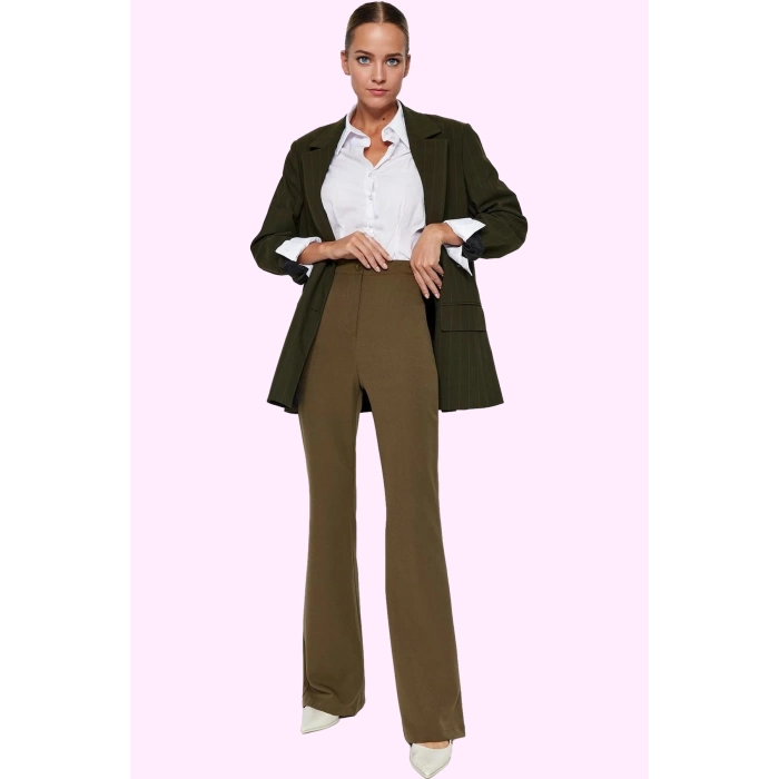Kadın Flare Pantolon Dokuma Kumaş Yüksek Bel Regular Boy Casual Yaz Aylarının Vazgeçilmezi