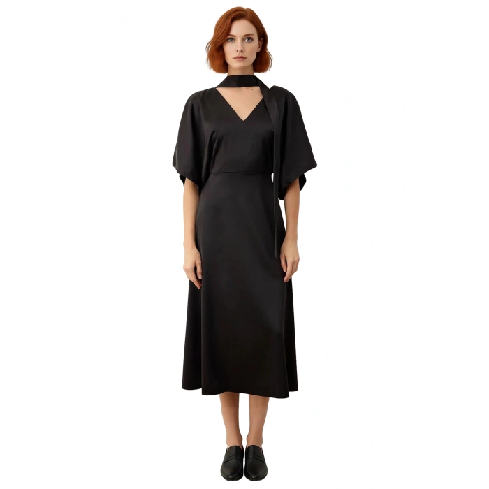 Kadın Fular Detaylı Midi Skater Elbise V Yaka Yarasa Kol Dokuma Kumaş Asil Duruş Şık Tasarım