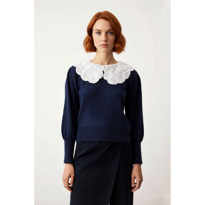 Kadın Gömlek Yaka Detaylı Triko Kazak Regular Kalıbı İle Kışlık Günlük Şıklık Sunuyor Kaliteli