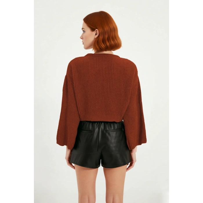 Kadın Gri %100 Akrilik Oversize Selanik Dokuma Bisiklet Yaka İspanyol Kol Crop Triko Kazak