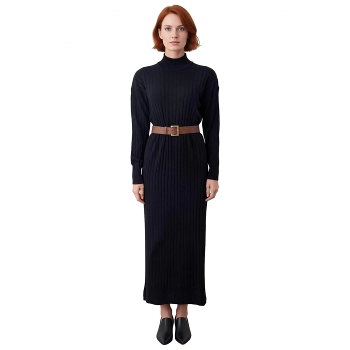 Kadın Günlük Akrilik Düşük Kol Dik Yaka Maxi Boy Triko Elbise Kemerli Yırtmaç Detaylı Soğuk Hava