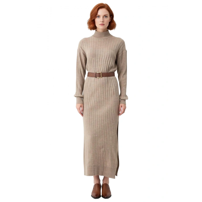 Kadın Günlük Akrilik Düşük Kol Dik Yaka Maxi Boy Triko Elbise Kemerli Yırtmaç Detaylı Soğuk Hava