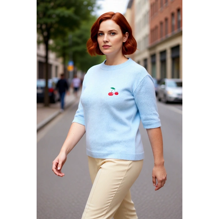 Kadın Günlük Bisiklet Yaka Kiraz Nakışlı Regular Kesim Düşük Kol Triko Kazak İlkbahar Sonbahar