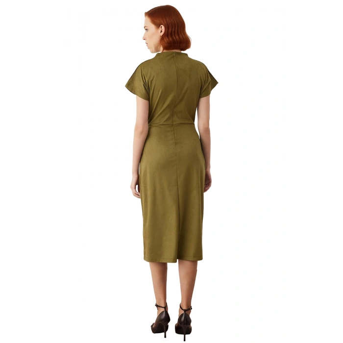 Kadın Haki Dik Yaka Düz Süet Örme Midi Elbise Düşük Kollu ve Büzgülü Detaylı Günlük Kullanım İçin