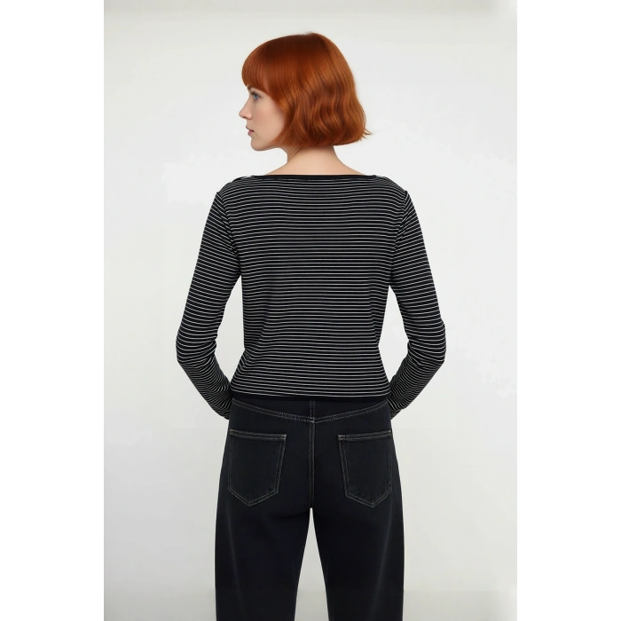 Kadın İnce Triko Çizgili Bisiklet Yaka Standart Kol Rahat Crop Hırka Casual Kullanım Kaliteli