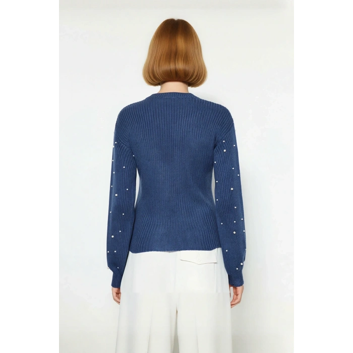 Kadın İnci Detaylı Regular Kalıp Bisiklet Yaka Düşük Kol Fitilli Triko Kazak Modeli Kaliteli