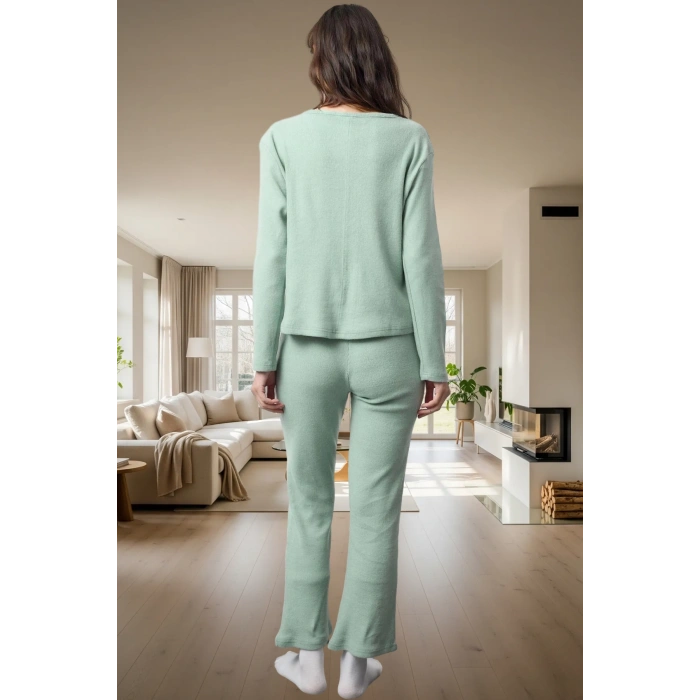 Kadın Kaşkorse Örme Pijama Takımı Kış Mevsimi İçin Rahat Uyku Günlük Kullanım