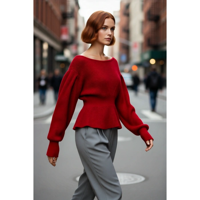 Kadın Kırmızı Regular Kalıp Kayık Yaka Balon Kol Crop Triko Kazak Gündüz Gece Şıklığı Sunar