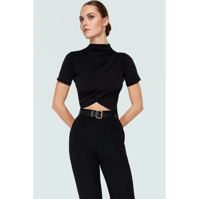 Kadın Kısa Kollu Örme Crop Bluz Dik Yaka Şık Yazlık Rahat Ve Dayanıklı Malzeme