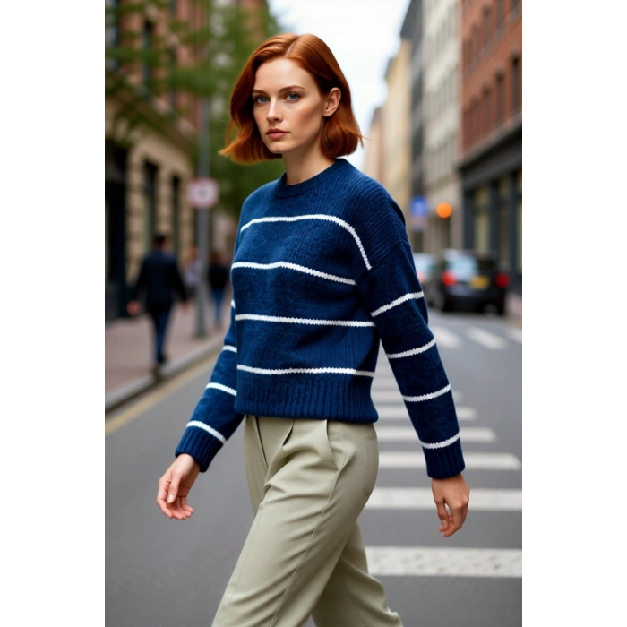 Kadın Kışlık Oversize Basic Triko Kazak Bisiklet Yaka Düşük Kollu Rahat ve Şık Günlük Stil