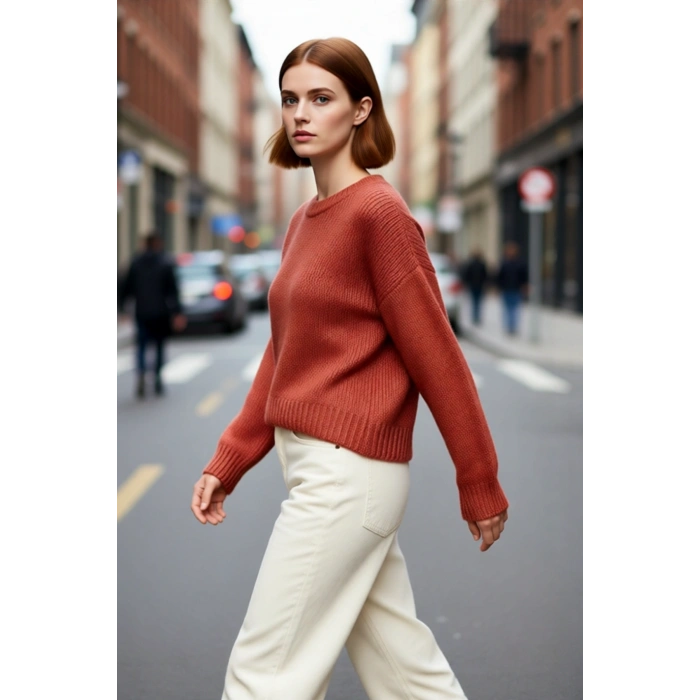 Kadın Kışlık Oversize Basic Triko Kazak Bisiklet Yaka Düşük Kollu Rahat ve Şık Günlük Stil