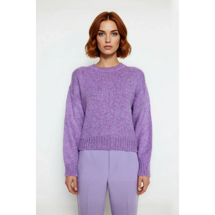 Kadın Kışlık Oversize Basic Triko Kazak Bisiklet Yaka Düşük Kollu Rahat ve Şık Günlük Stil