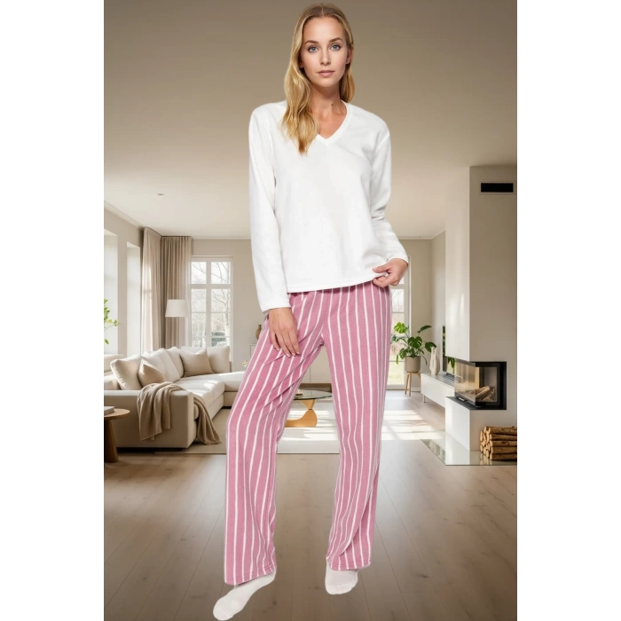 Kadın Kışlık Uzun Kollu Polar Pijama Takımı Çizgili Regular Kalıp Zarif Tasarım