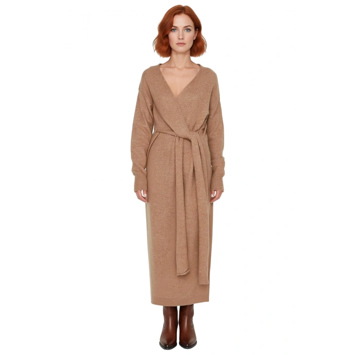 Kadın Kruvaze Yaka Triko Midi Elbise Düz Desenli Düşük Uzun Kollu Kuşak Detaylı Kışlık Şıklık