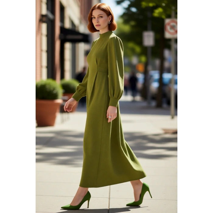 Kadın Lacivert Balon Kol Dik Yaka Kuşaklı Tesettür Dokuma Maxi Elbise Şık ve Konforlu Tasarım