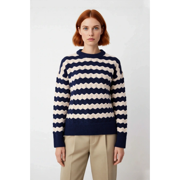 Kadın Lacivert Ekru Dalgalı Ajurlu Bisiklet Yaka Düşük Kol Oversize Yumuşak Triko Kazak Kaliteli