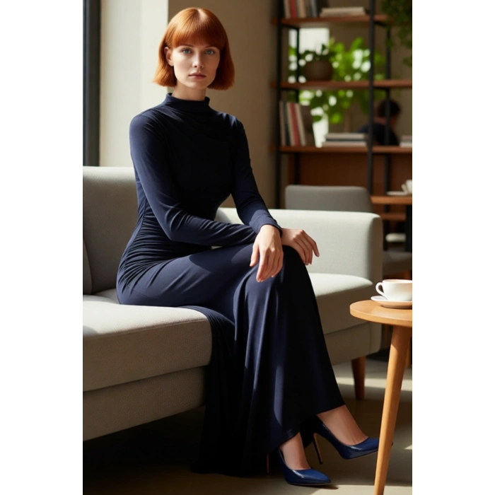 Kadın Lacivert Uzun Kollu Dik Yaka Bodycon Maxi Elbise Büzgülü Esnek Şık Modern Örme Tasarım
