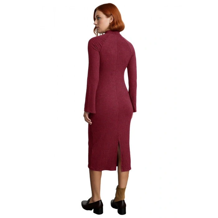 Kadın Midi Örme Elbise Bodycon Kalıbı Dik Yaka Uzun Standart Kol Yırtmaç Detaylı Düz Tasarım Kış