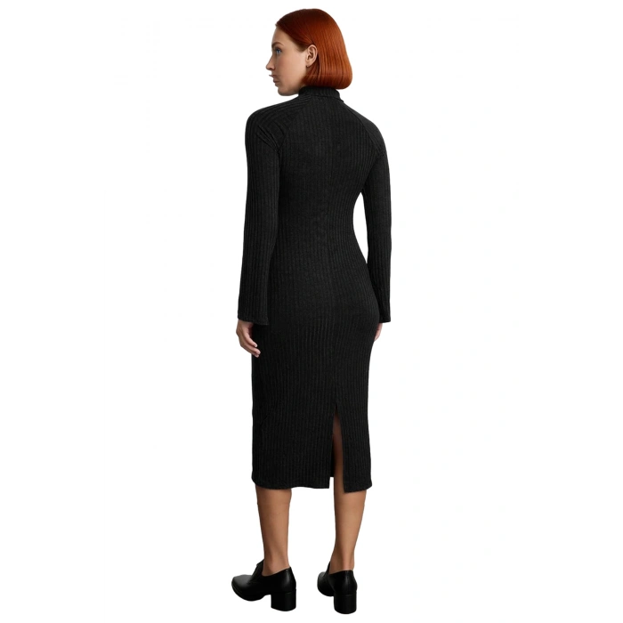 Kadın Midi Örme Elbise Bodycon Kalıbı Dik Yaka Uzun Standart Kol Yırtmaç Detaylı Düz Tasarım Kış