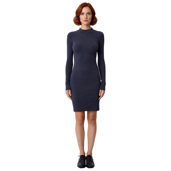 Kadın Mini Bodycon Örme Elbise Uzun Kollu Fitilli Tasarımıyla Bisiklet Yakalı Günlük Şıklık Sunuyor