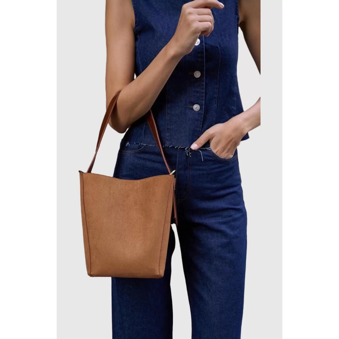 Kadın Minimalist Suni Deri El Ve Omuz Çantası Geniş Hacimli Günlük Kullanım Premium Kalite