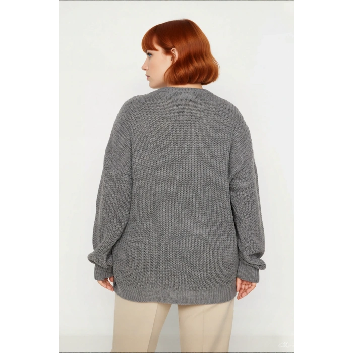 Kadın Modern Antrasit Akrilik Triko Kazak Bağcık Detaylı Relaxed Kesim Kış Modası İçin Şık Seçim