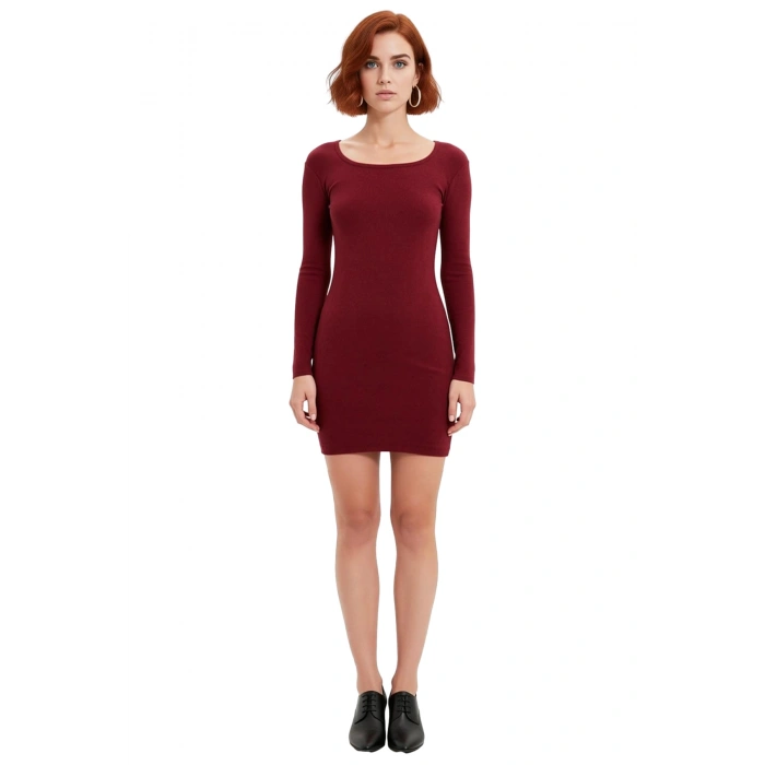 Kadın Modern Bodycon Kesim Havuz Yaka Uzun Kollu Örme Mini Elbise Casual Soğuk Hava Şıklığı