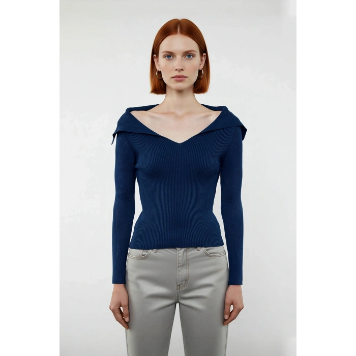 Kadın Modern Fitted Triko Bluz Devrik Carmen Yaka İnce Fitilli Dokuma Uzun Kol Crop Tasarım