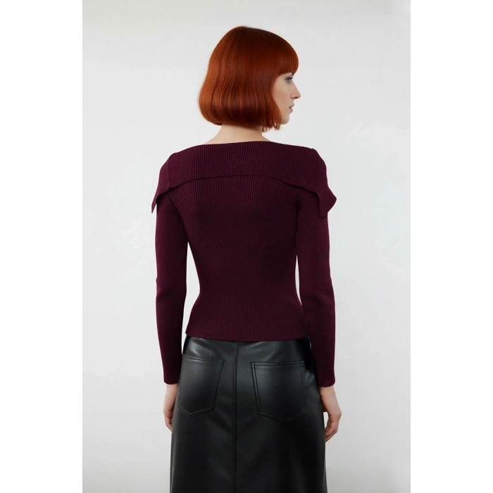 Kadın Modern Fitted Triko Bluz Devrik Carmen Yaka İnce Fitilli Dokuma Uzun Kol Crop Tasarım