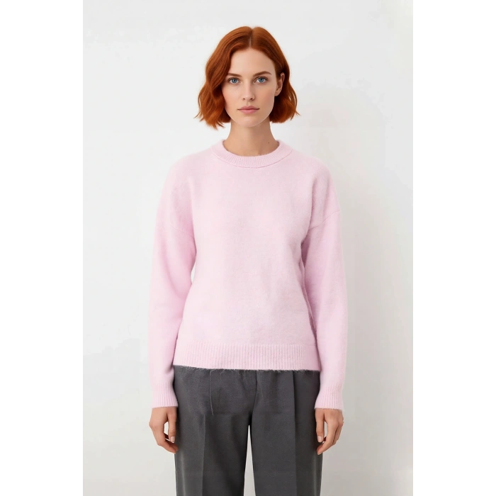 Kadın Modern Oversize Triko Kazak Bisiklet Yaka Düşük Kol Rahat Ve Şık Görünüm Sağlar Kaliteli