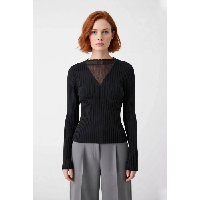 Kadın Modern Siyah Fitted Triko Kazak Transparan V Yaka Detaylı Şık Uzun Kollu Gündüz Gece