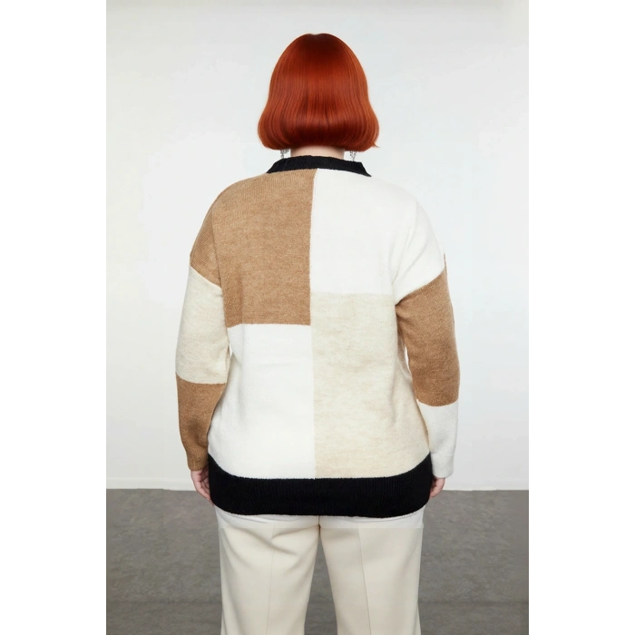 Kadın Modern Tarz Renk Blok Desenli Bisiklet Yaka Düşük Kol Triko Kazak Kış Sezonu Rahatlığı