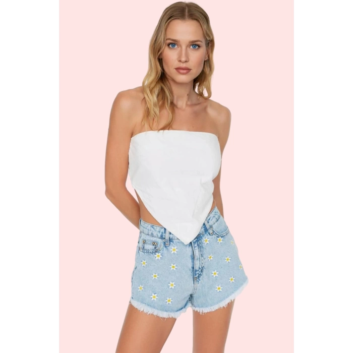 Kadın Nakışlı Denim Şort Yazlık Plaj Modası Yaz Aylarının Vazgeçilmezi Stilin Buluştuğu Yer