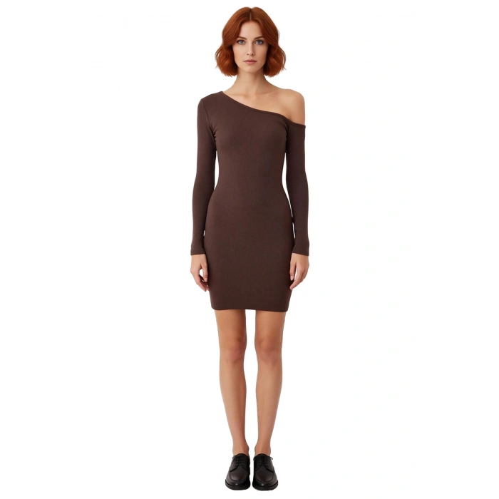 Kadın Omzu Açık Asimetrik Yaka Bodycon Uzun Kollu Mini Fitilli Örme Kışlık Elbise Modern Kaliteli