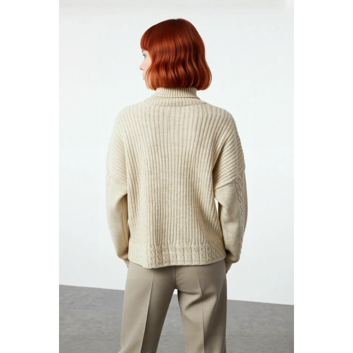 Kadın Oversize Balıkçı Yaka Triko Kazak Günlük Kullanım İçin Şık Düşük Kol Saç Örgülü Basic