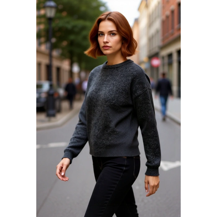 Kadın Oversize Bisiklet Yaka Düşük Kollu Triko Kazak Soğuk Havalar İçin Rahat Şık Kombinler