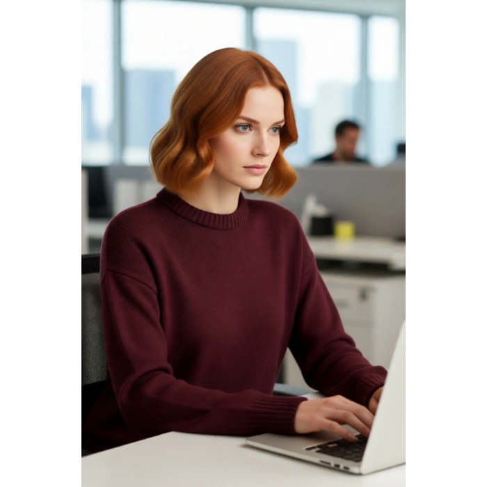 Kadın Oversize Bisiklet Yaka Triko Kazak Düşük Kollu Kış Mevsimi Rahatlığını Sunan Günlük Şıklık