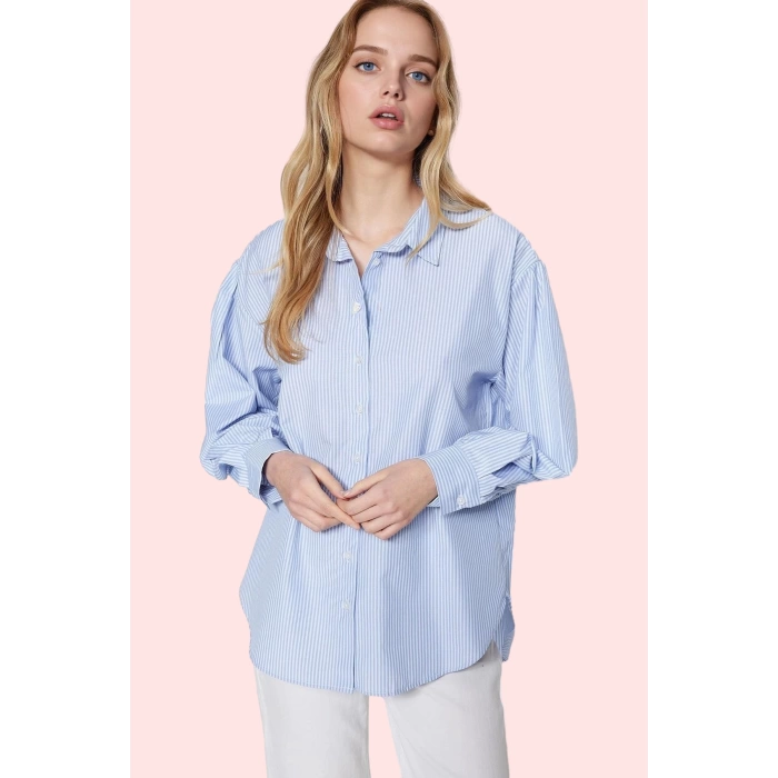Kadın Oversize Çizgili Dokuma Gömlek Pamuklu Günlük Kombinler İçin Yaz Aylarının Vazgeçilmezi