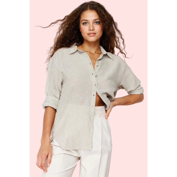Kadın Oversize Çizgili Keten Görünümlü Gömlek Günlük Stil Hafta Sonu Yaz Aylarının Vazgeçilmezi