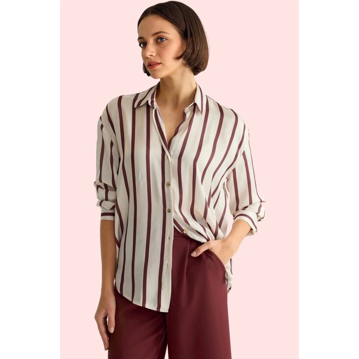 Kadın Oversize Çizgili Saten Gömlek Rahat Kalıp Günlük Kullanım Yaz Aylarının Vazgeçilmezi