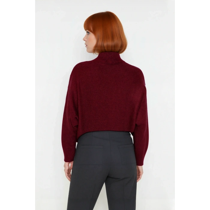 Kadın Oversize Dik Yaka Düz Triko Kazak Uzun Boylu ve Düşük Kollu Kışlık Rahat Günlük Giyim