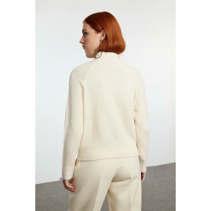 Kadın Oversize Dik Yaka Triko Kazak Reglan Kol Kışlık Günlük Şıklık Sunan Bordo Basic Tasarım