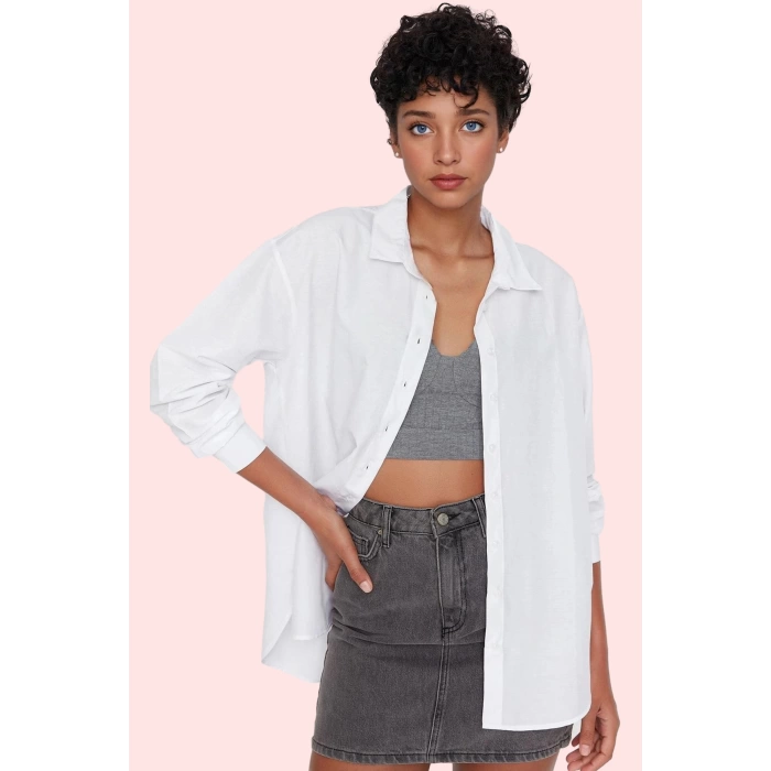 Kadın Oversize Dokuma Gömlek Günlük Ve İş Stilleri İçin Hafta Sonu Yaz Aylarının Vazgeçilmezi